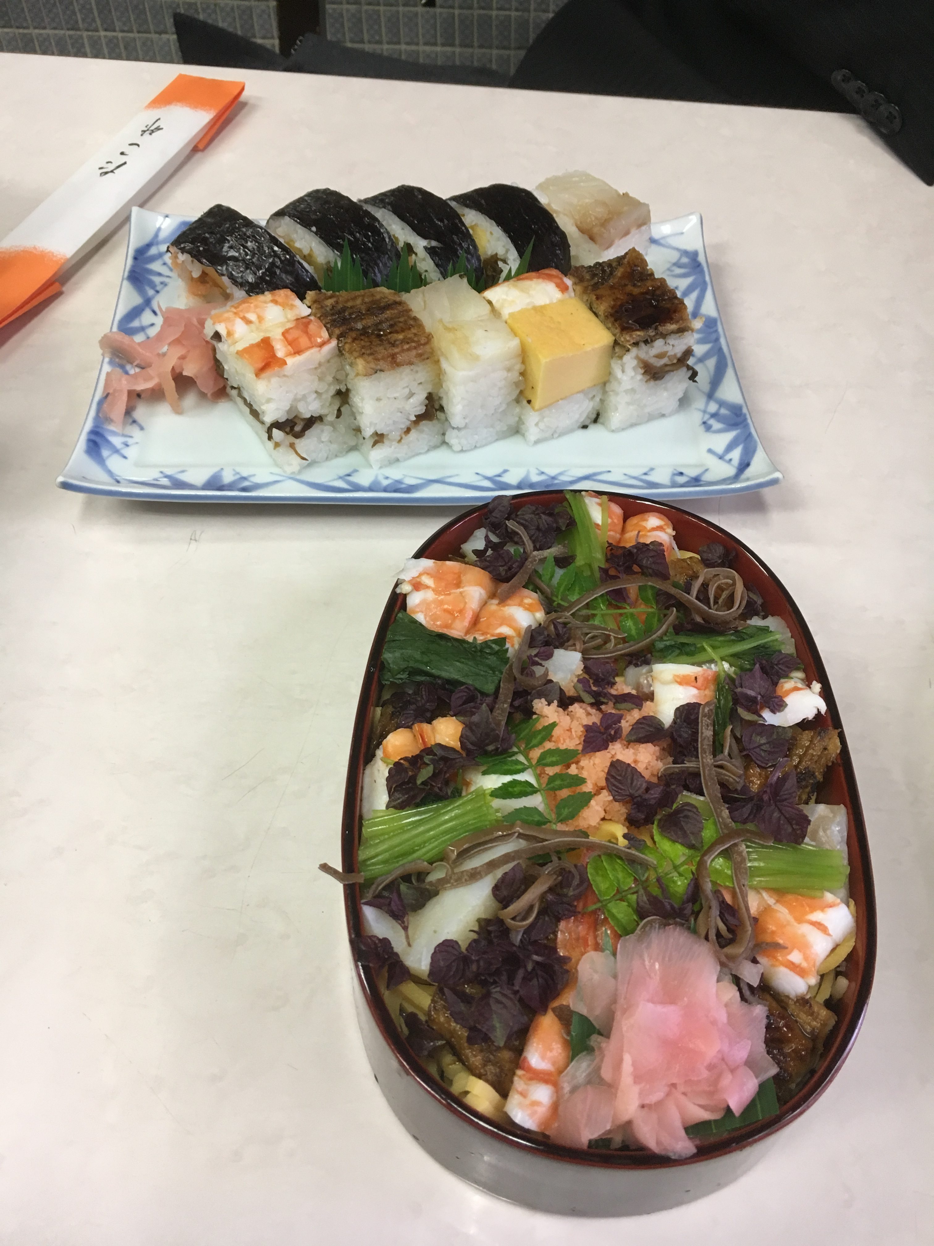 Osaka sushi and chirashi sushi at Takotake
