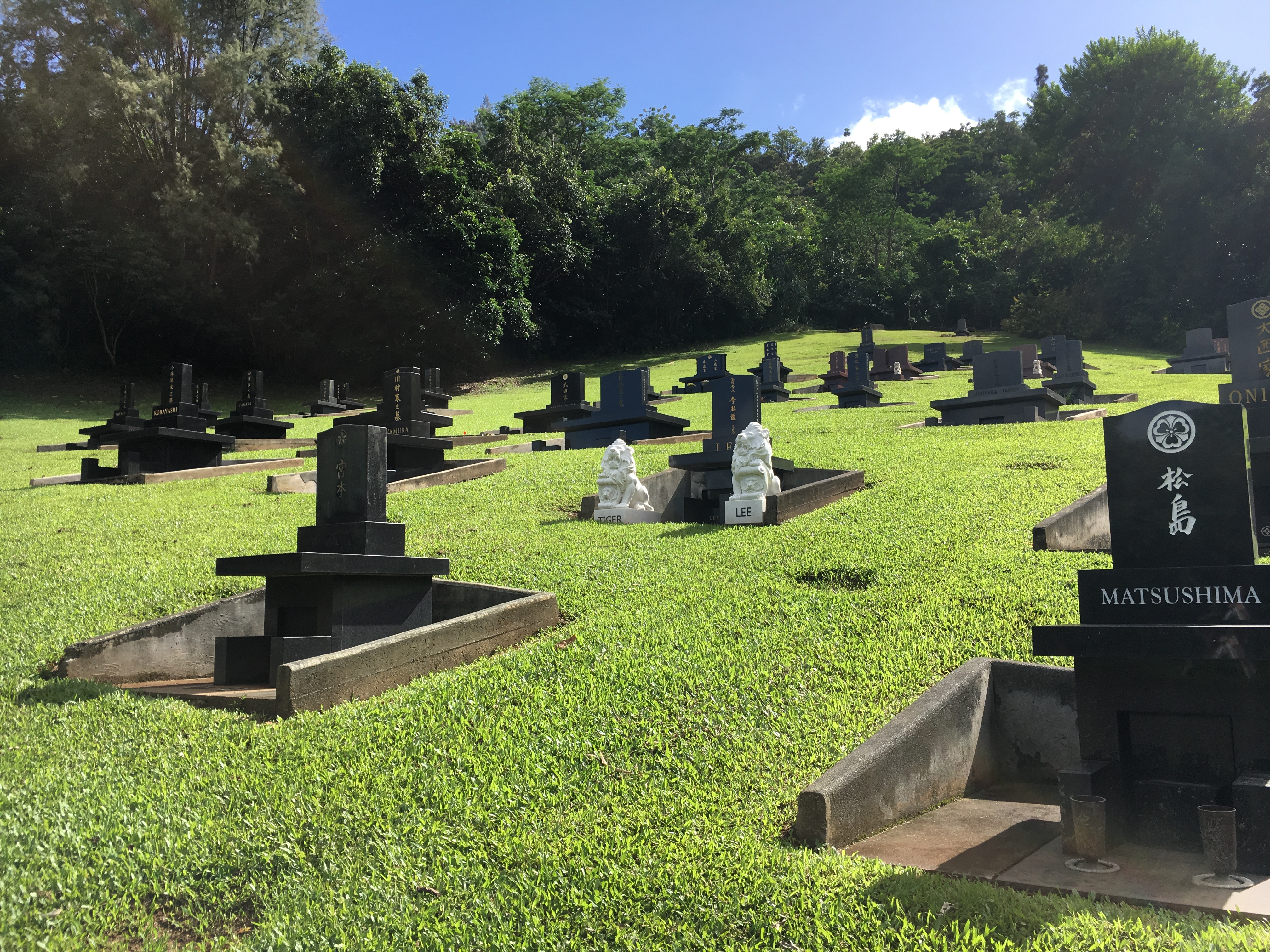 Graveyard of the Byodo-in Temple in Oahu