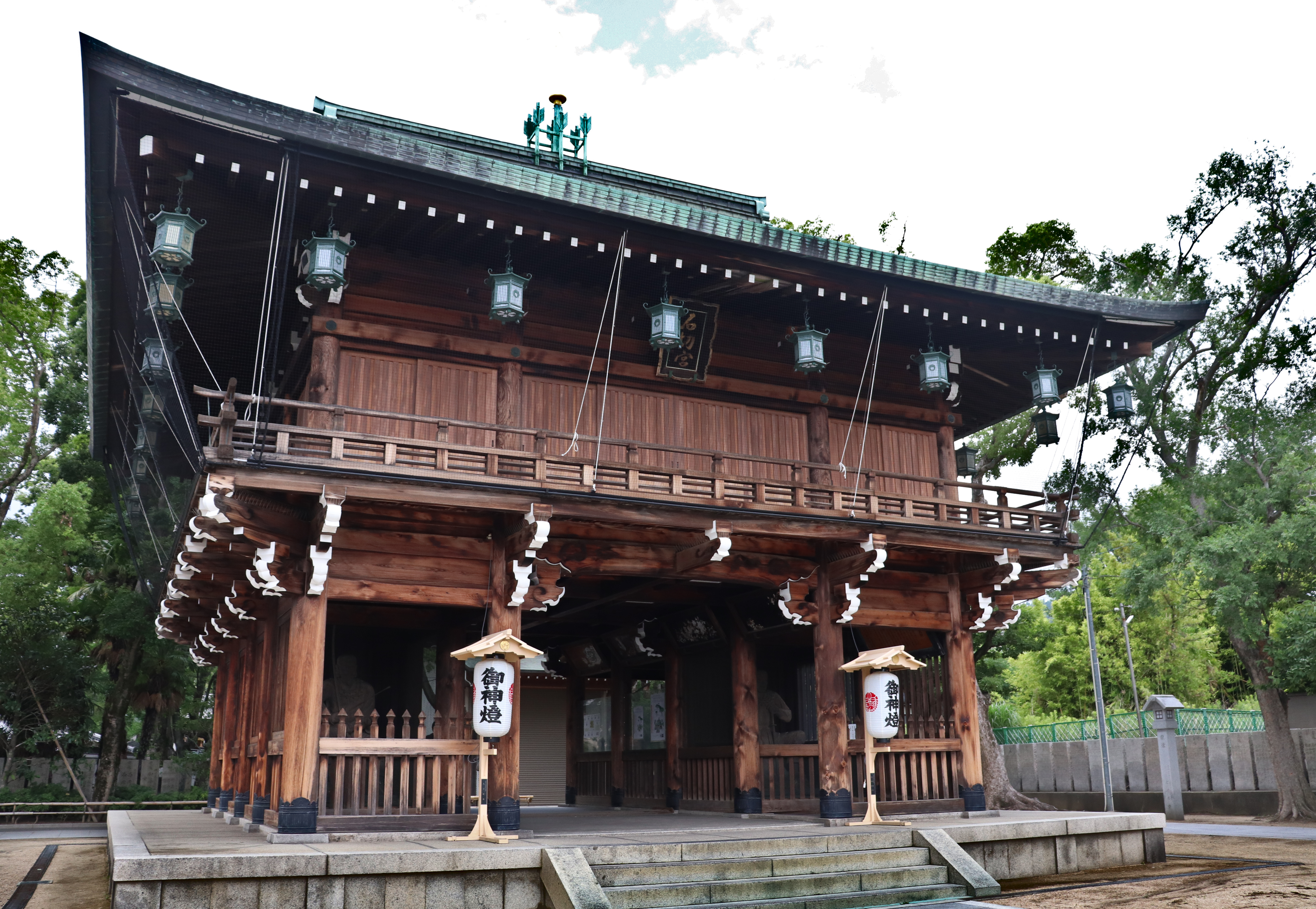 Entrance of Ishikiri Shrine