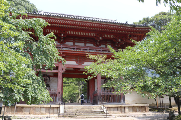 醍醐寺の西門