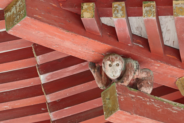 carving of monkey at Hiyoshi Shrine