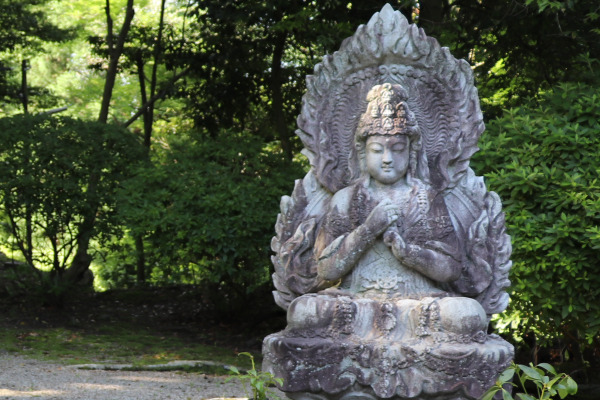 Buddhist statue: Dainichi Nyorai (kongo-kai)