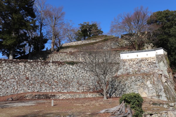 備中松山城の石垣　