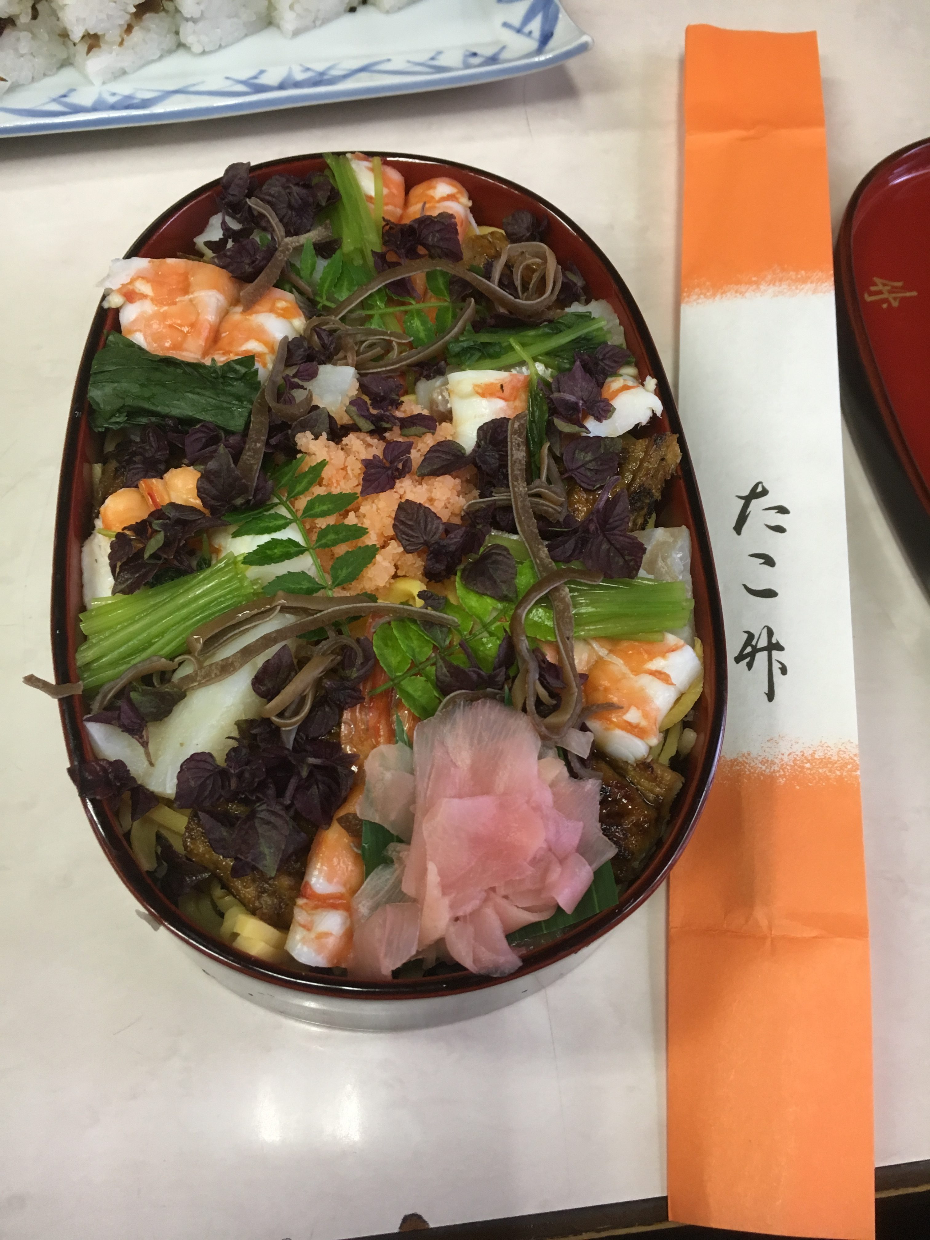chirashi sushi at takotake