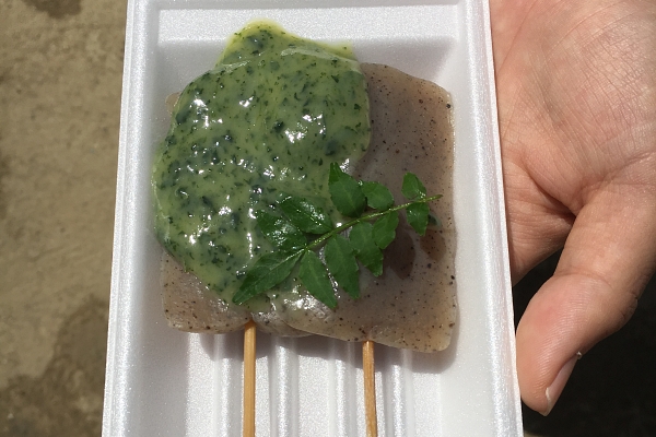 food sold at Nozaki Kannon 