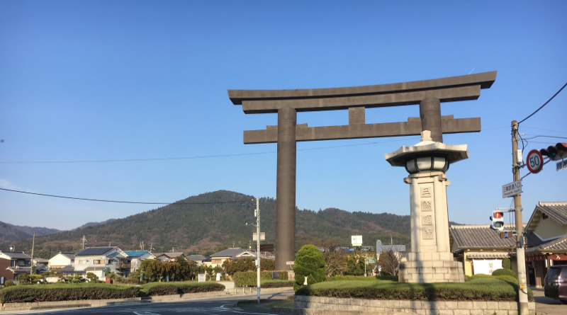 Mt. Miwa and Omiwa Shrine