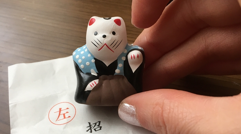 shofuku neko in Hattatsu Festival in Sumiyoshi