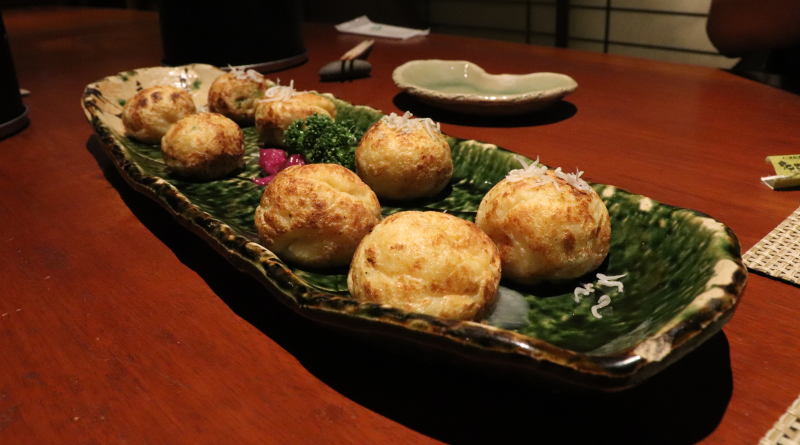 Takoyaki at Takomasa Chikusuitei