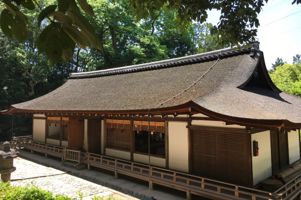 宇治上神社の拝殿