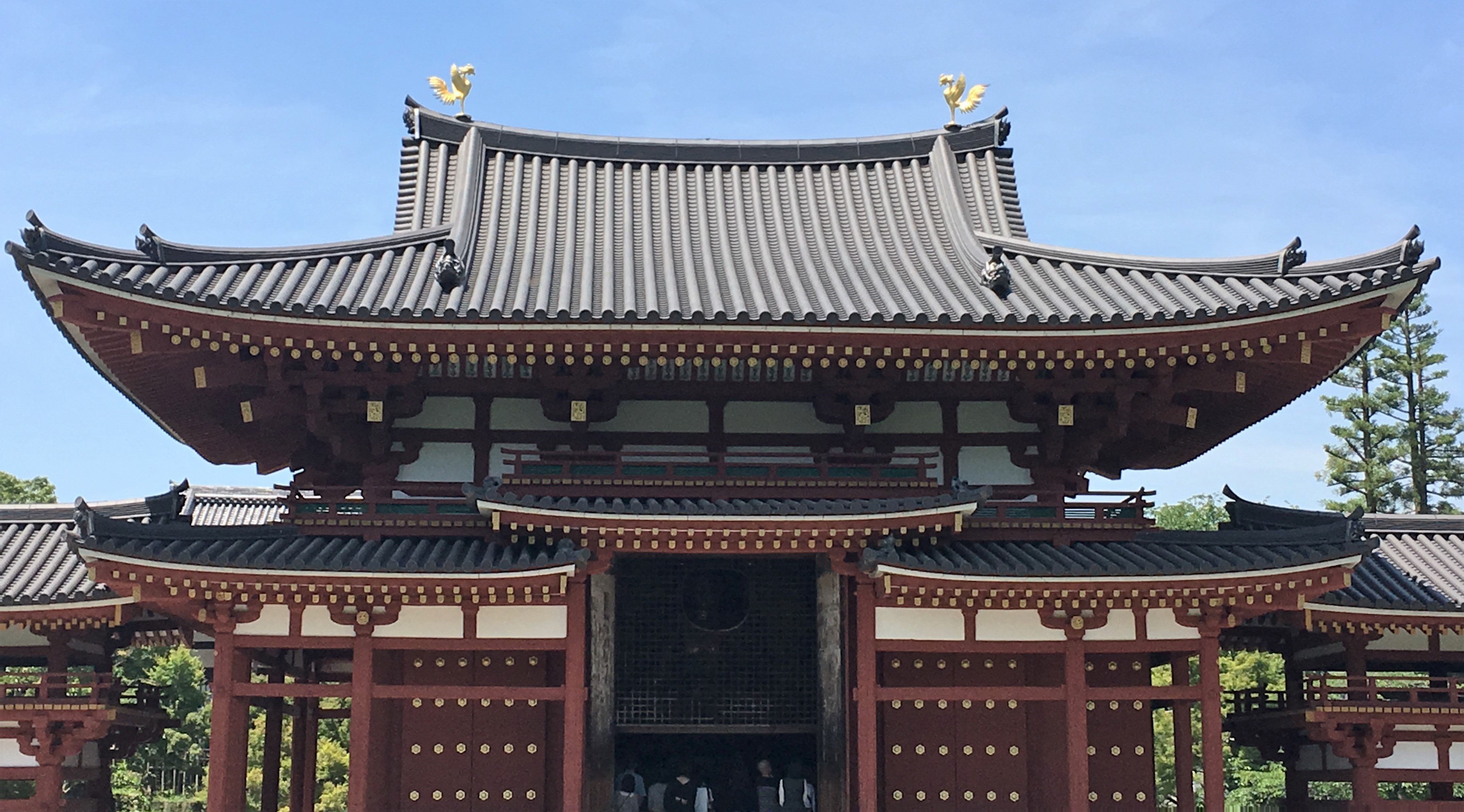 front of Byodoin Temple Hooudo Phoenix Hall