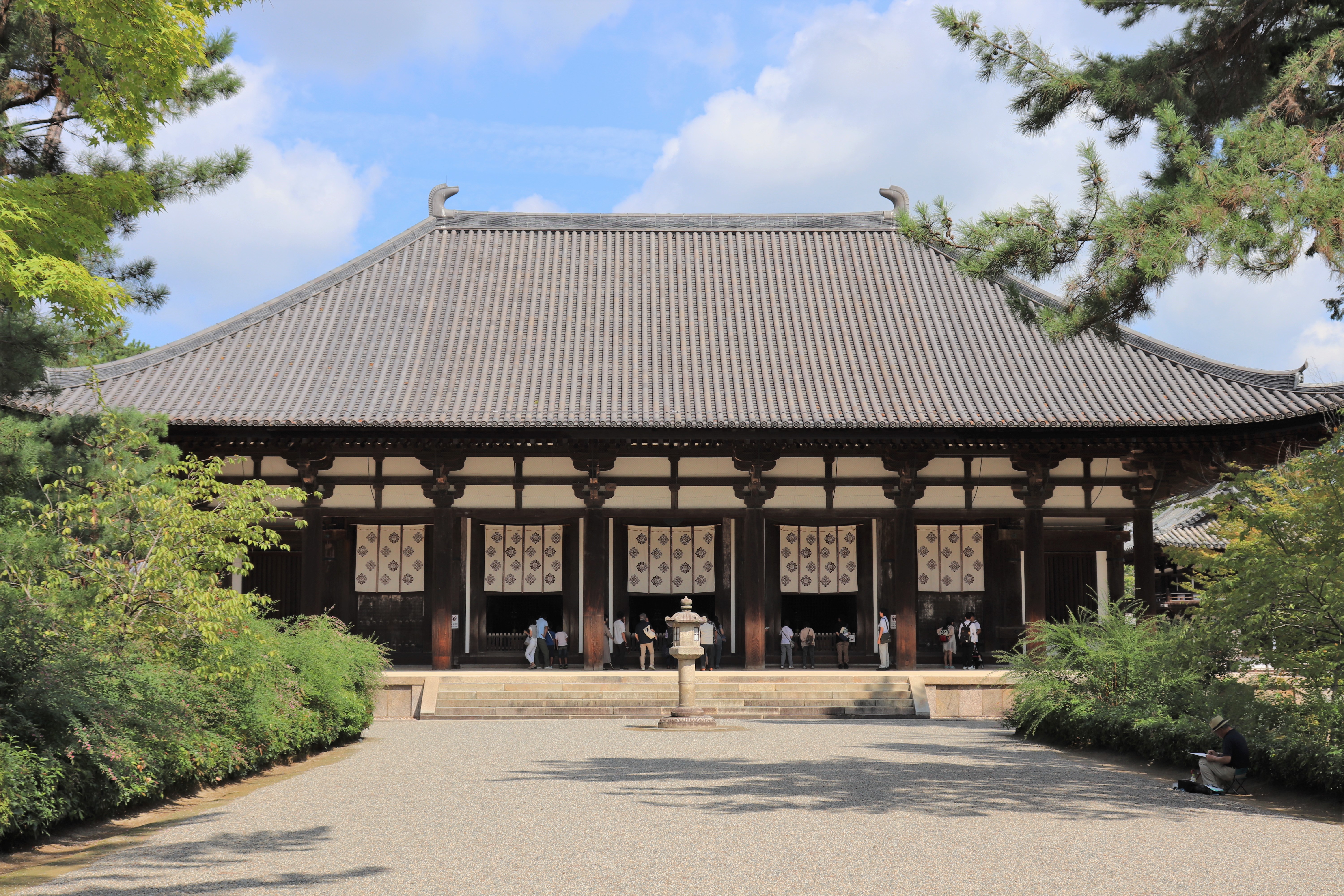 Kondo of Toshodai-ji Temple 