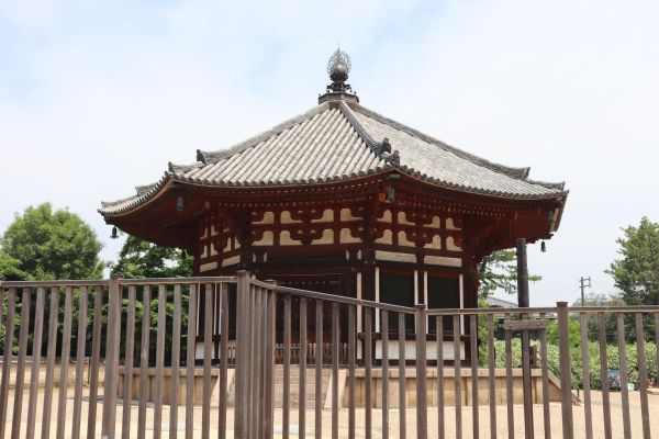 Hokuen-do at Kofuku-ji. 