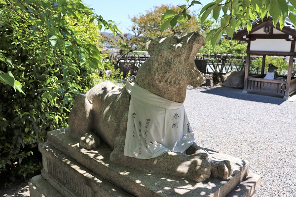 tiger statue in Horinji Temple