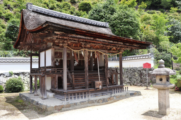 Jyuuhachi Shrine in Mimuroto Temple