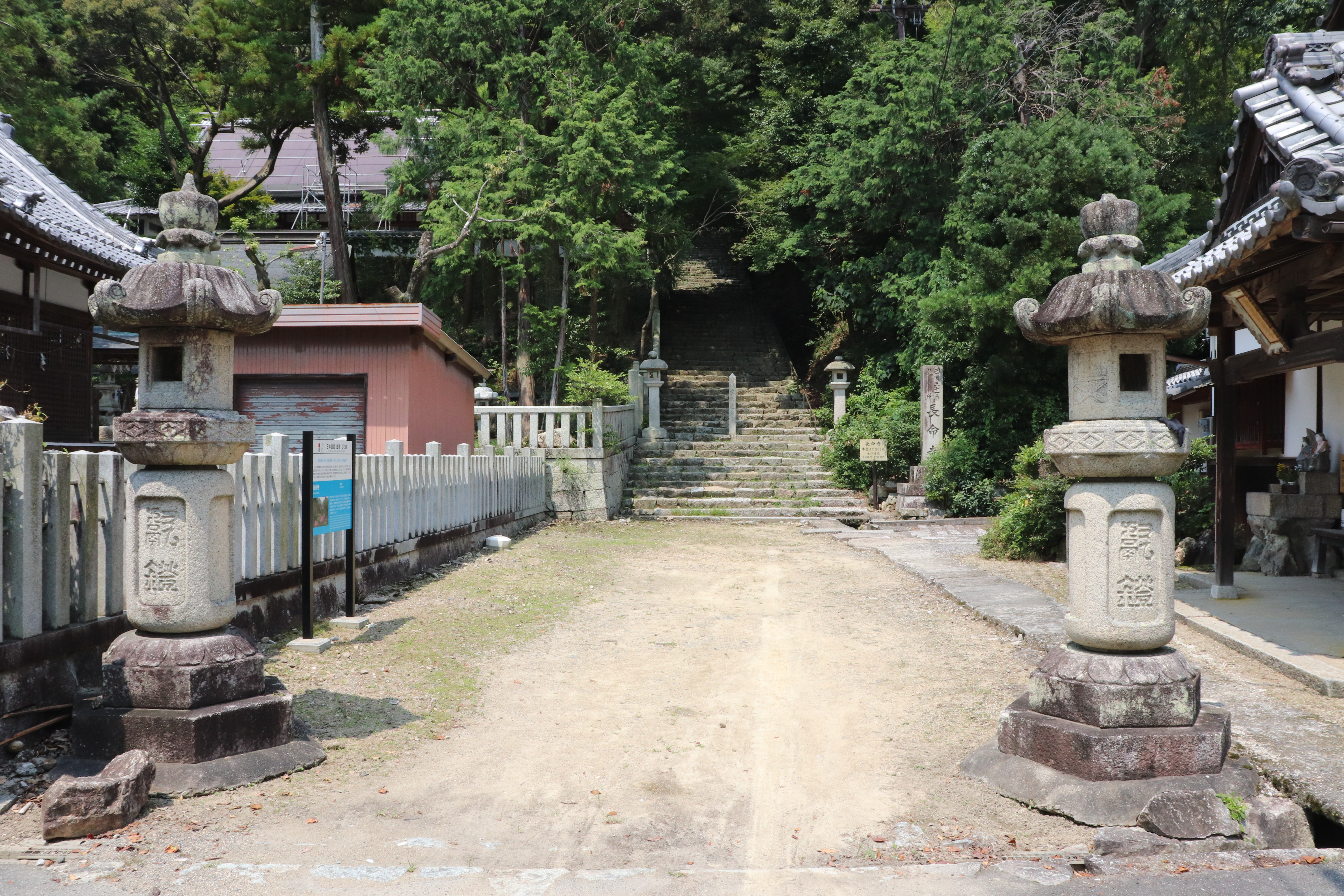 長命寺の入り口