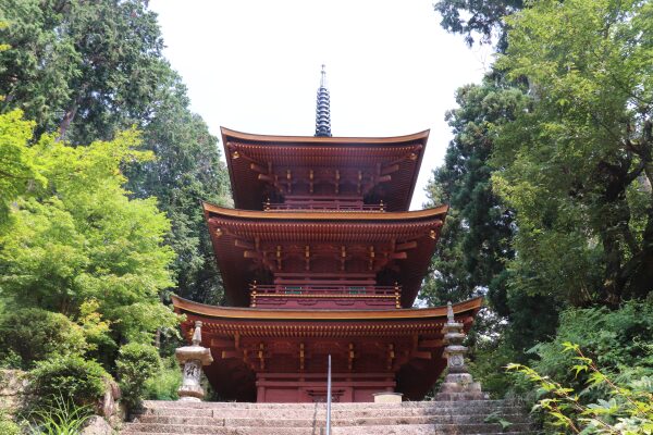 Pagoda of Chomeiji Temple