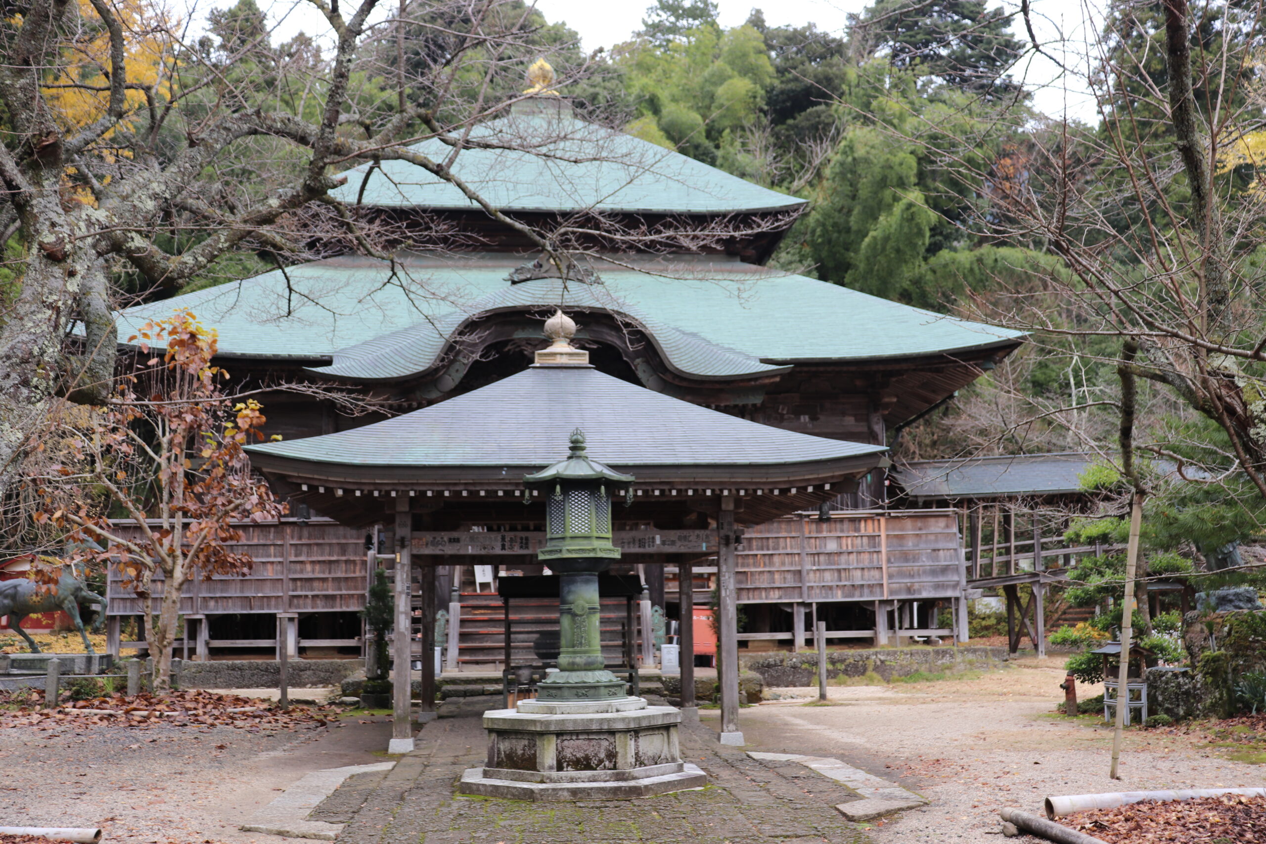 hondo of Matsunoodera in Maizuru