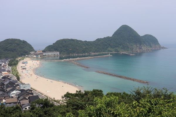 Takenohama Beach