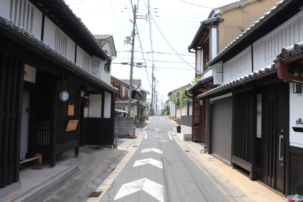 上街道沿いのならまち