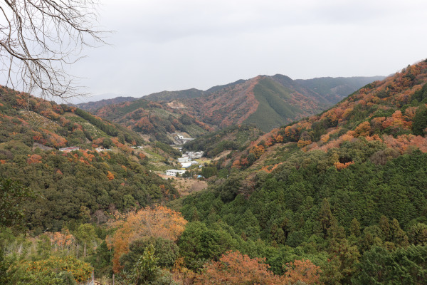 View of the Shishigase Pass on the Kiiji Trail