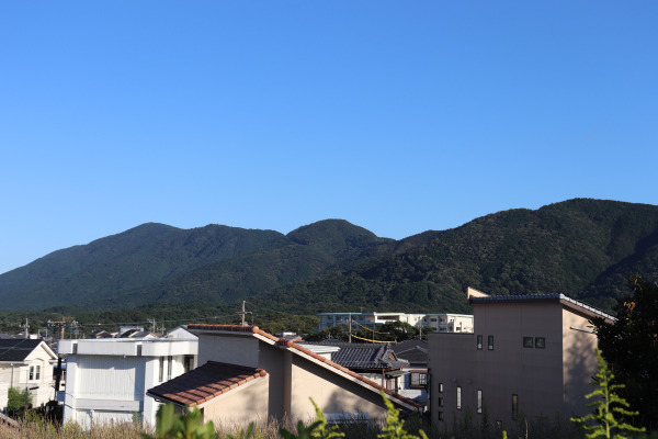 View of Mt. Asakuma from the Furuichi Sanu Kaido