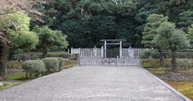 Prince Otomo's grave in Otsu