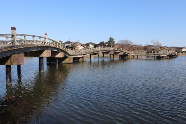 Otomega-ike Pond in Takashima, Shiga, Fujiwara no Nakamaro was captured and killed here.