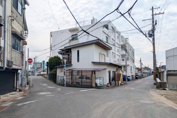 紀州街道と孝子越えの交差点