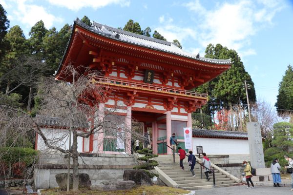 Main gate of Banshu Kiyomizu Temple