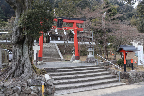 月読神社