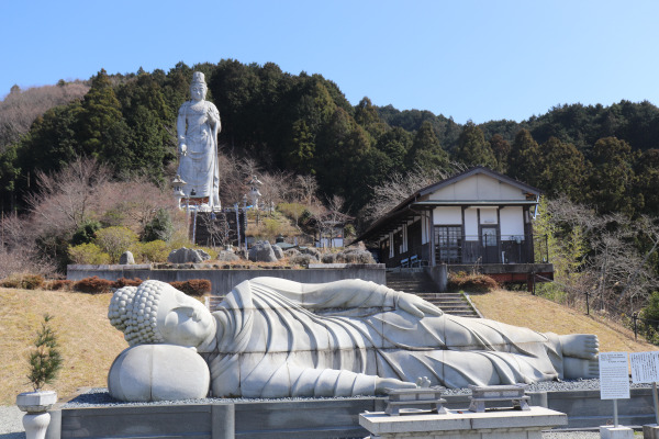 Large sleeping Buddha statue at Tsubosaka Temple