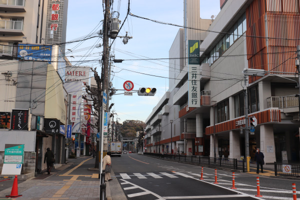 高槻駅前の町並み