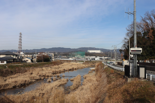 安威川