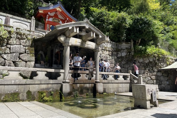 Otowa Waterfall at Kiyomizu-dera Temple