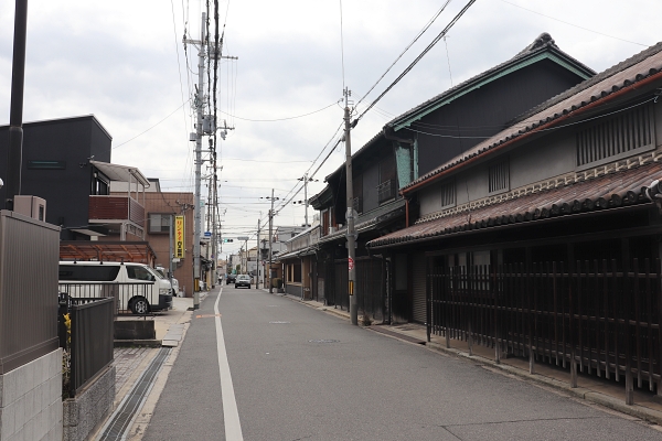 紀州街道沿いの町並み