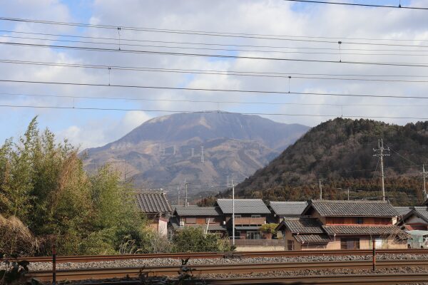 柏原宿から見た伊吹山