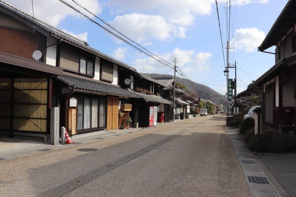 柏原宿本陣跡
