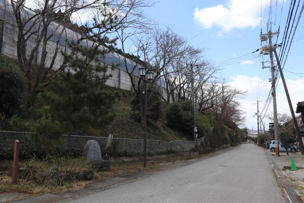 一色一里塚跡