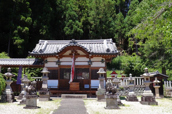 十二柱神社