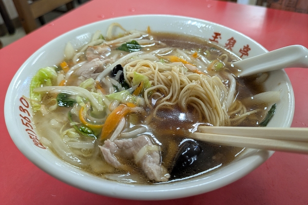 玉泉亭のサンマーメン