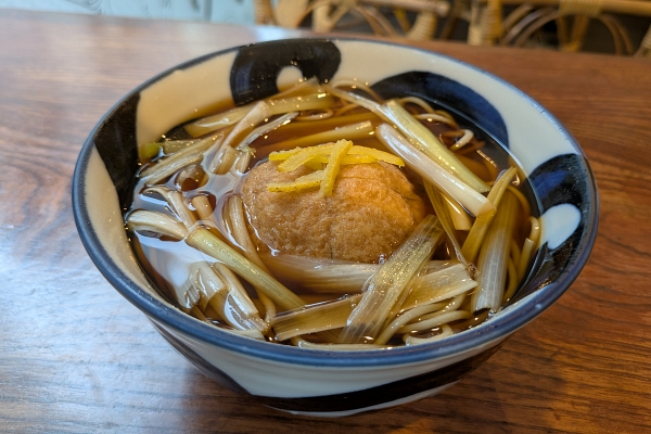 よし田の元祖コロッケそば