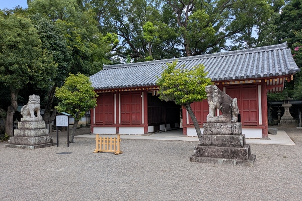 拝殿