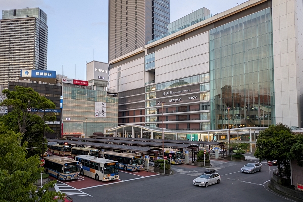 横浜駅