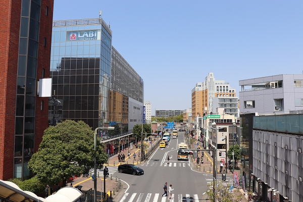 茅ヶ崎駅前