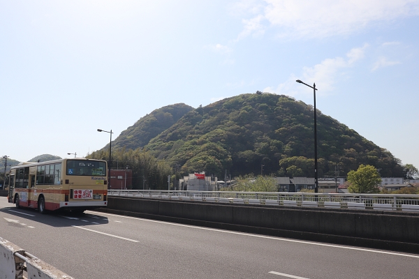 高麗山