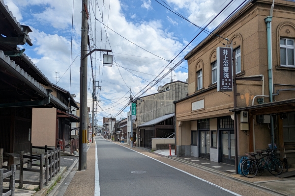 伏見街道の町並み