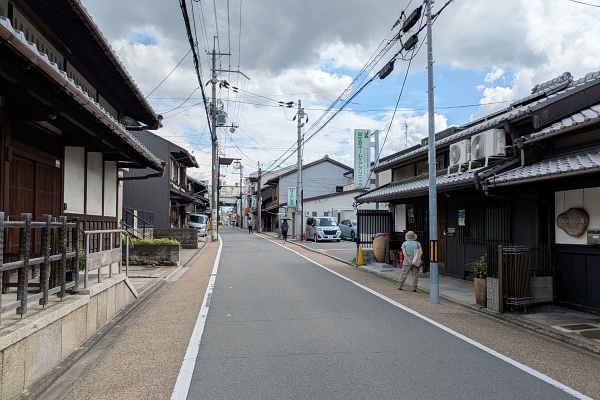 伏見街道の町並み