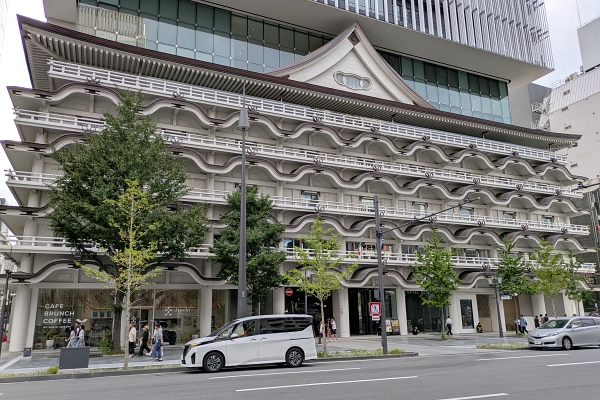 ホテルロイヤルクラシック